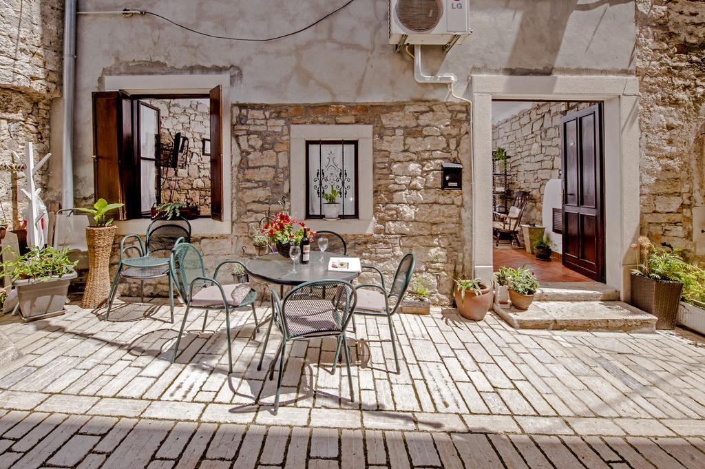 Apartments Taylor Rovinj Eksteriør bilde